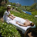 Relaxing-outdoor-massage