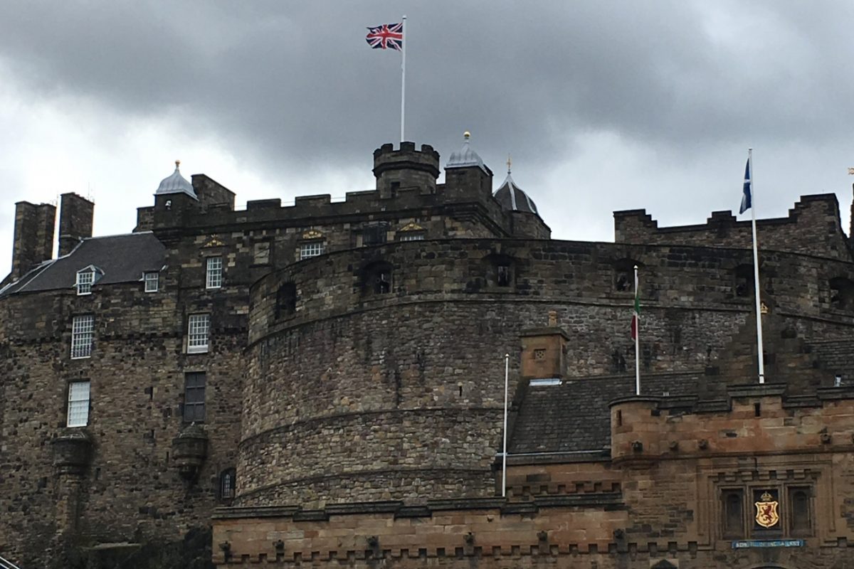 Edinburgh Castle-CROP&SHRUNK