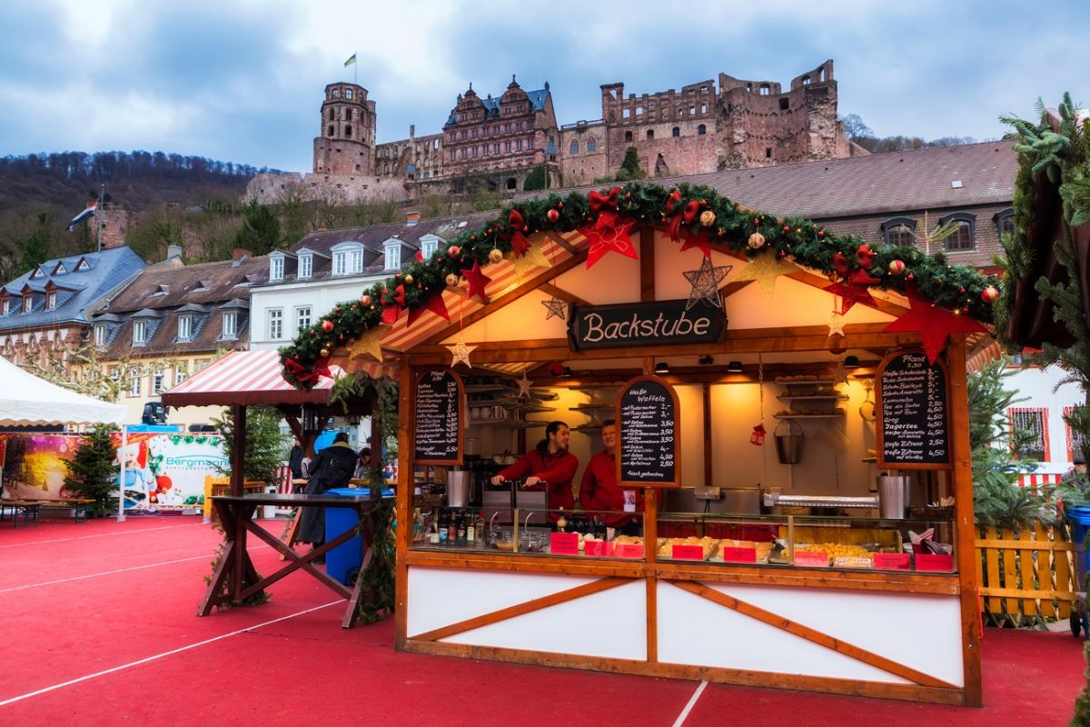 DE_Heidelberg_ChristmasMkt_castle-Shrunk
