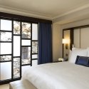 Premier-Junior-Suite-Bedroom_The-Peninsula-Chicago