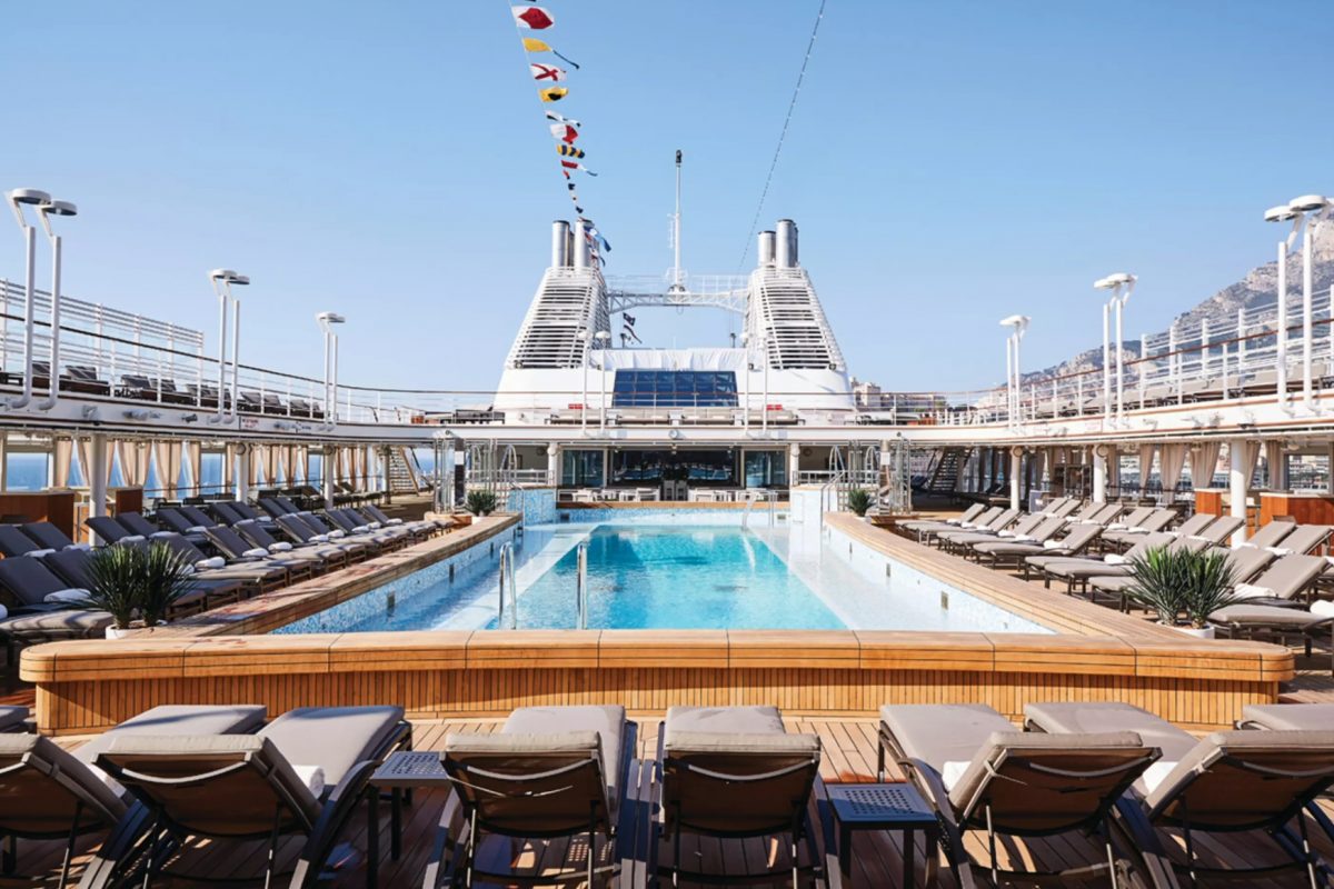 Silversea-Silver-Muse-PoolDeck